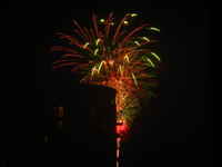 Non-Fiero/Madison/2-5-05 - Fireworks/Original-Fullsize/img_0387.jpg